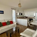 Apartamento 2 Pieces 4 Couchages Sur Ar600-212 *